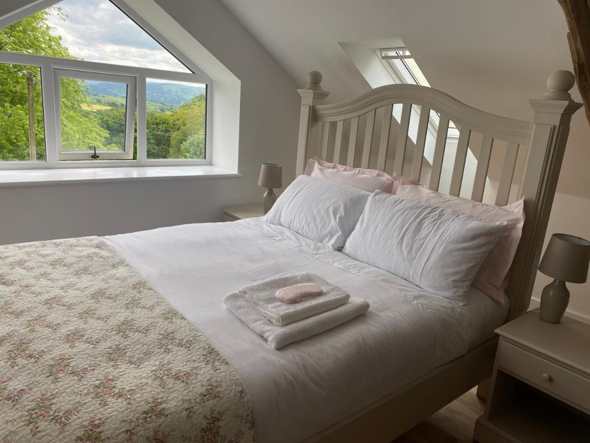 Pippin Lodge Llanwrda Dış mekan fotoğraf